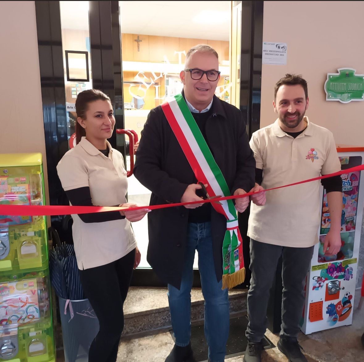 Inaugurazione della gelateria Love Ice
