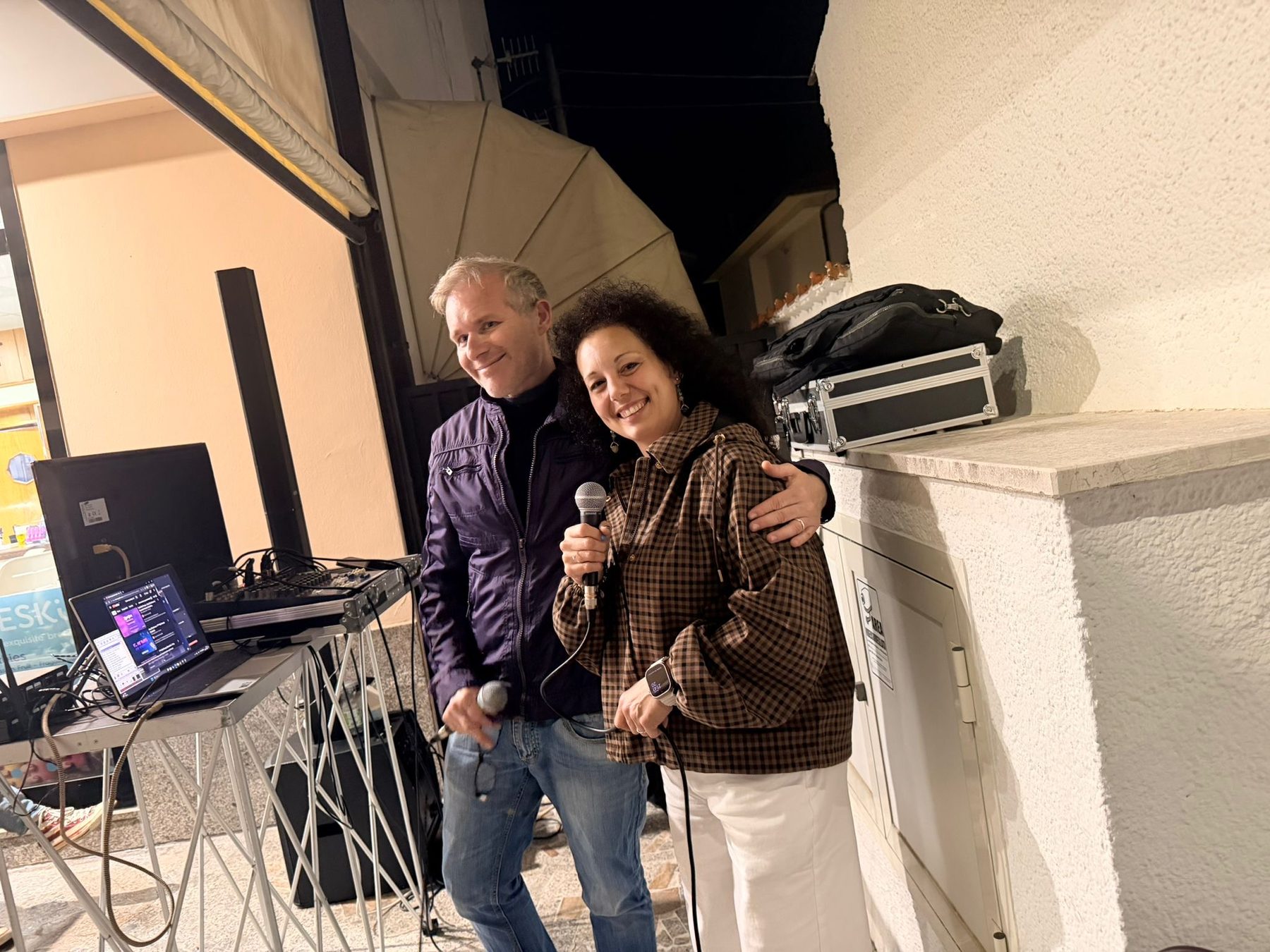 Karaoke Love Ice